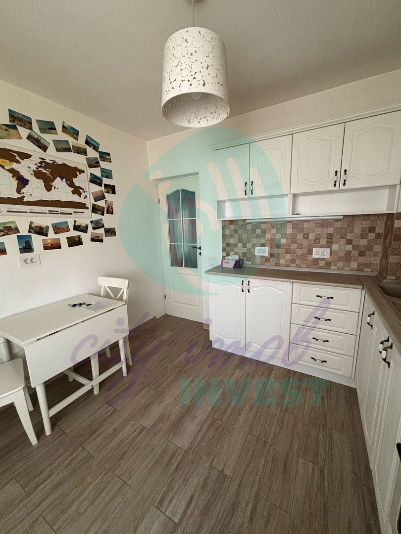 2 camere eficient impartite vis-a-vis de PARC - Poză 4