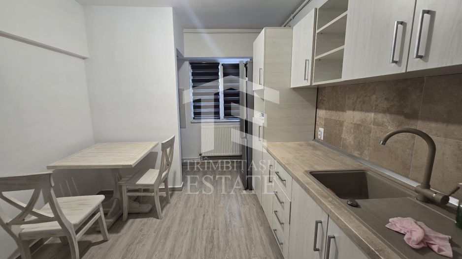 CASA DE CULTURA-Apartament 3 camere de inchiriat. - Poză 2