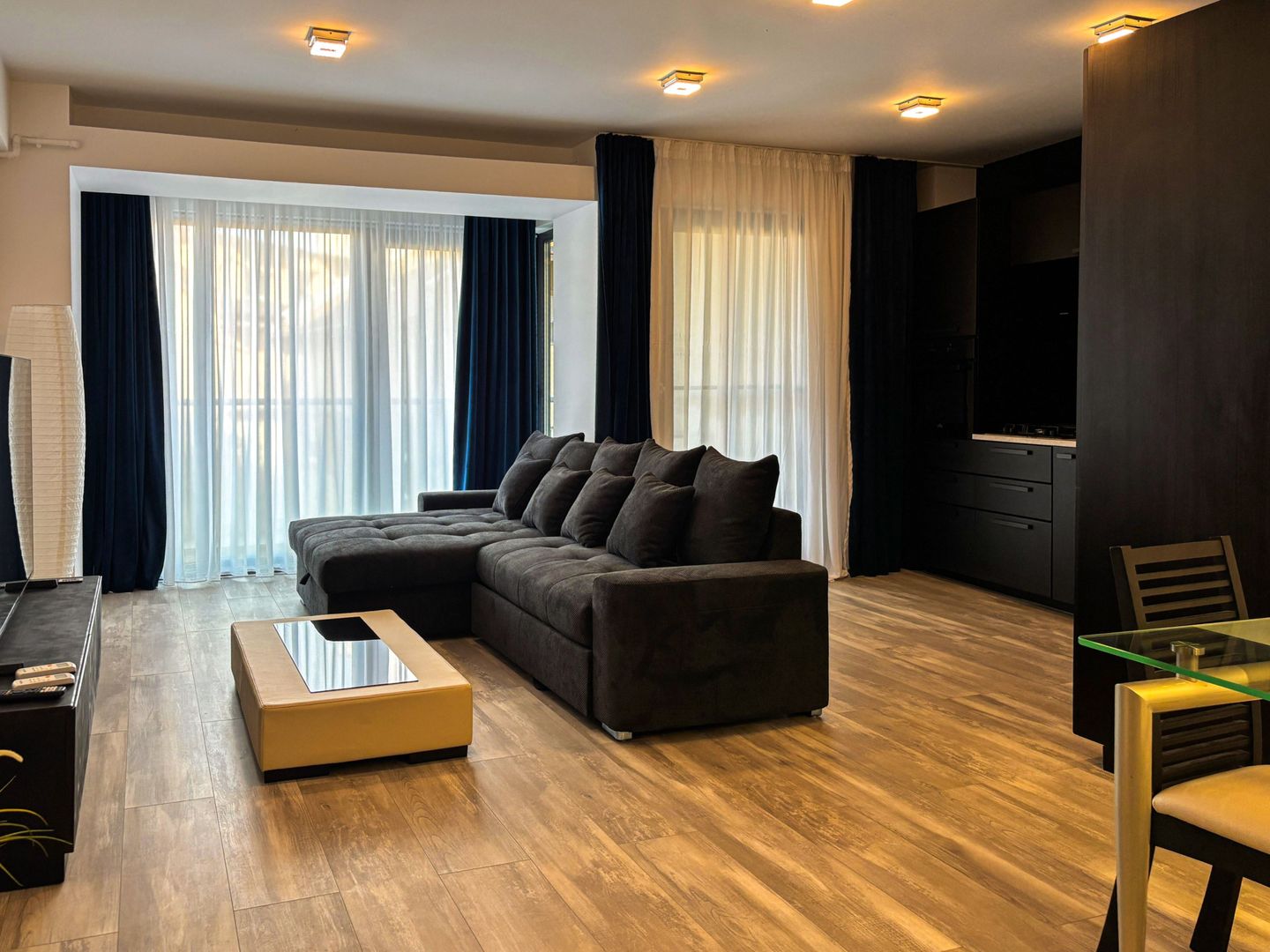 Chirie | Apartament 3 camere | Herăstrău | Metrou Aurel Vlaicu - Poză 1