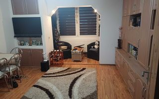 Oferim spre vânzare apartament cu 3 camere Dambu Pietros - Poză 3