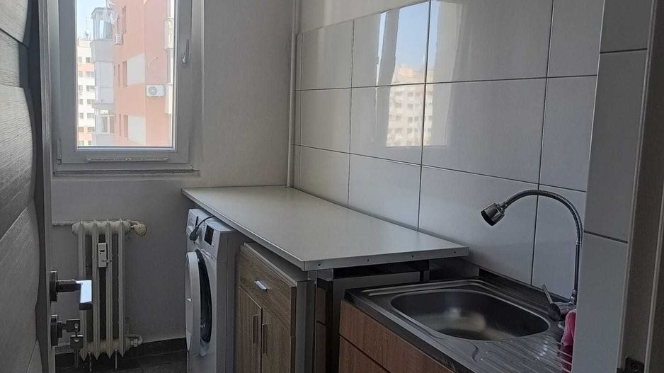 Garsoniera renovata, pet friendly, aproape de metrou - Poză 2