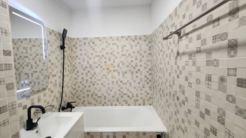 2 camere | Renovat complet | 2/10 | metrou Romancierilor | - Poză 14