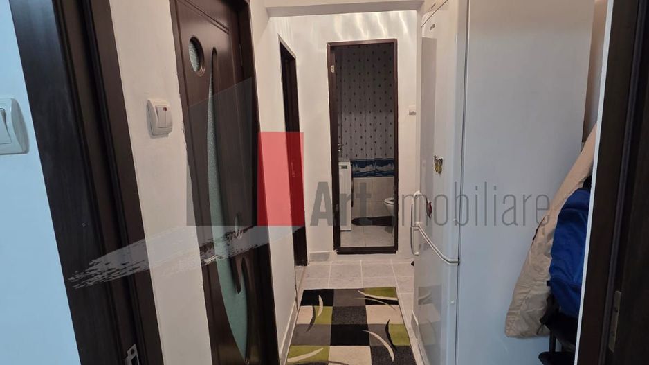 2 camere Drumul Taberei  - Raul Doamnei - Poză 4