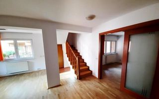 Duplex P+1, 4 camere, scara interioara, curte proprie, 104 mp, an 2013 - Poză 3