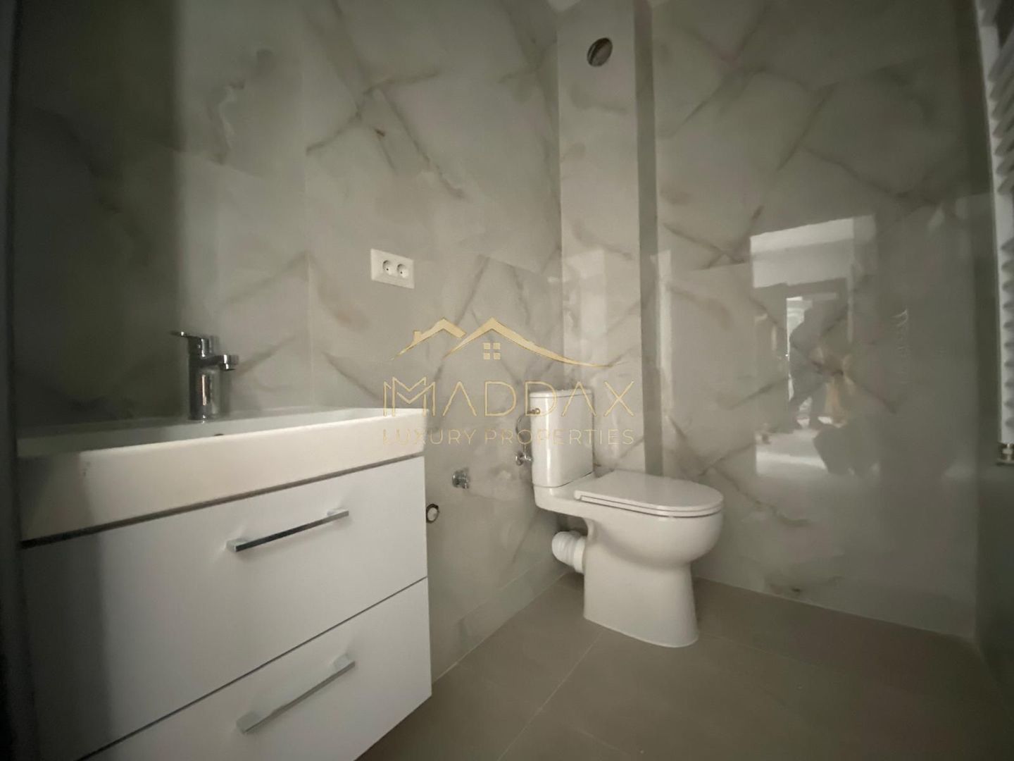 Apartament nou***//3 camere //Zona Berceni //Mutare Imediată - Poză 12