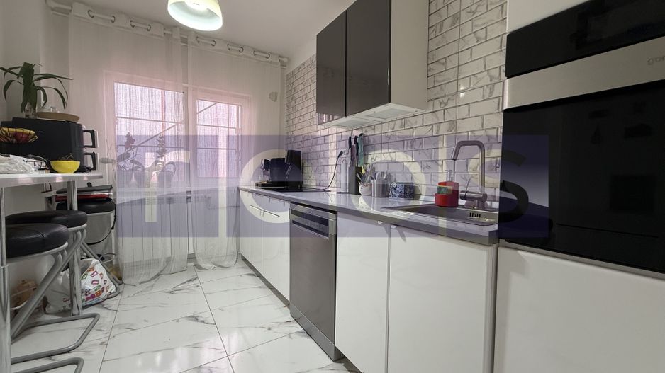 VÂNZARE 3 CAMERE | ZONA TITAN | LOC DE PARCARE - Poză 9