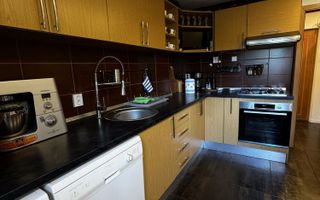 Apartament 2 camere etaj 2 cu centrala - Poză 2