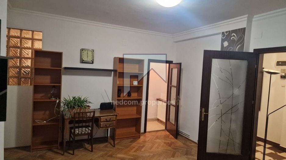 Vanzare apartament 2 camere - Vasile Lascar - Cartierul Armeneasca - Poză 4