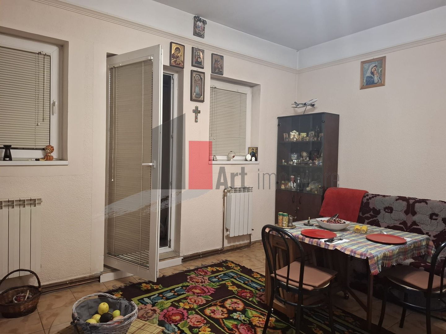 Apartament in vila Grivita-Basarab, 1500 EURO/MP UTIL,  LOC DE PARCARE - Poză 2