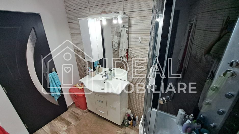 Casa cu 4 camere Mobilata-Utilata, in Cartierul Arhitectilor - Poză 10