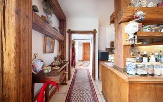 Casa de vanzare Rasnov + Spatiu Comercial | Teren 1062mp - Poză 23