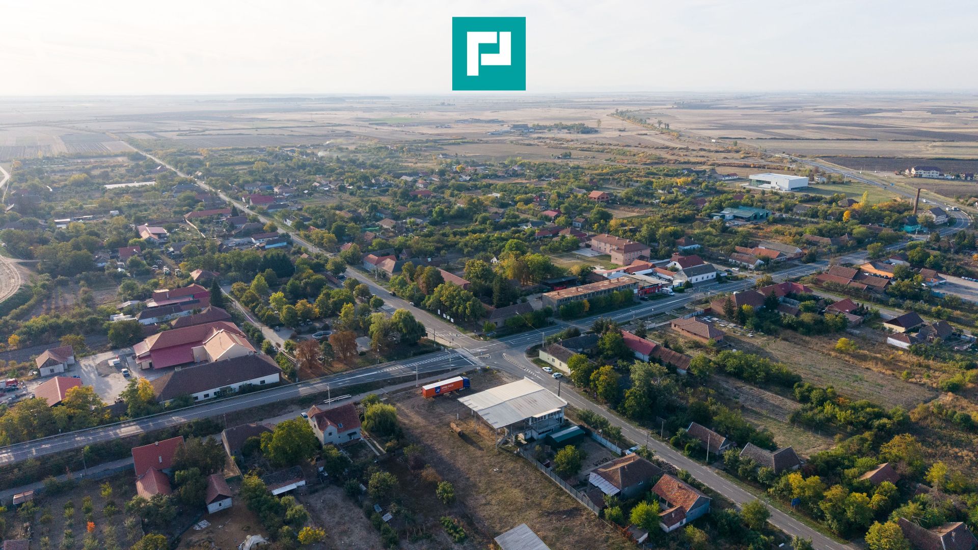 Spatiu comercial cu etaj și teren de 4000mp - Poză 6