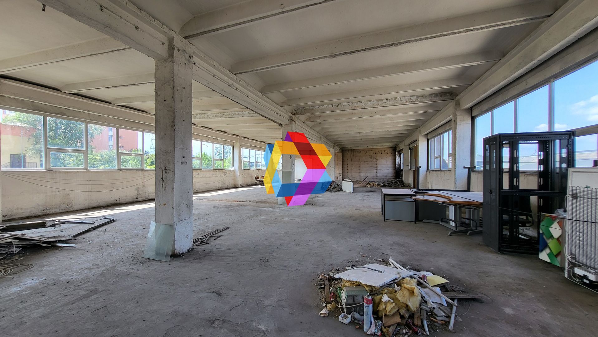 Spatiu la etaj 1 - 470 mp - Poză 2