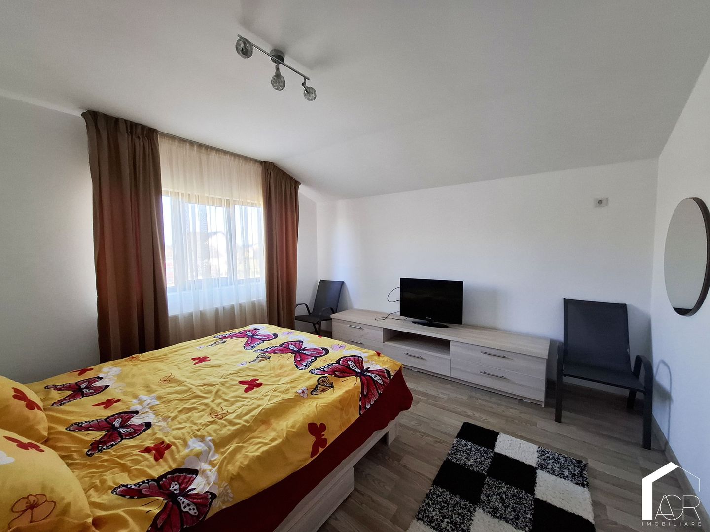 Vila cu 7 camere de vanzare in Paulesti - Poză 18