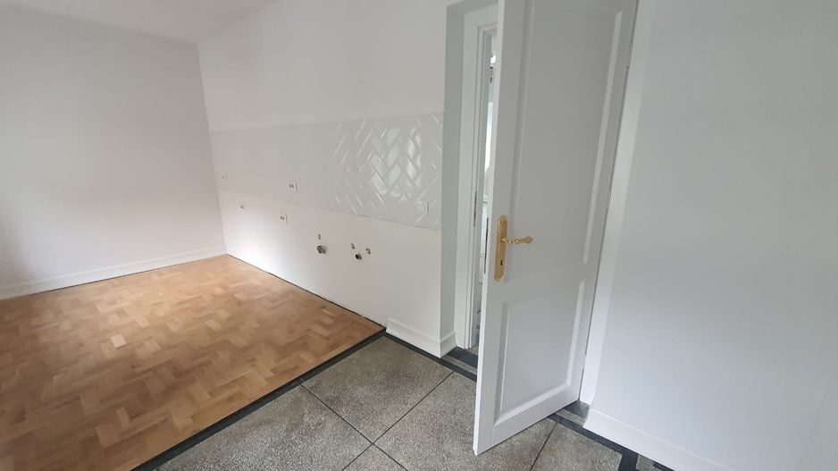 VILA SUPERBA UNIVERSIATE - Poză 12