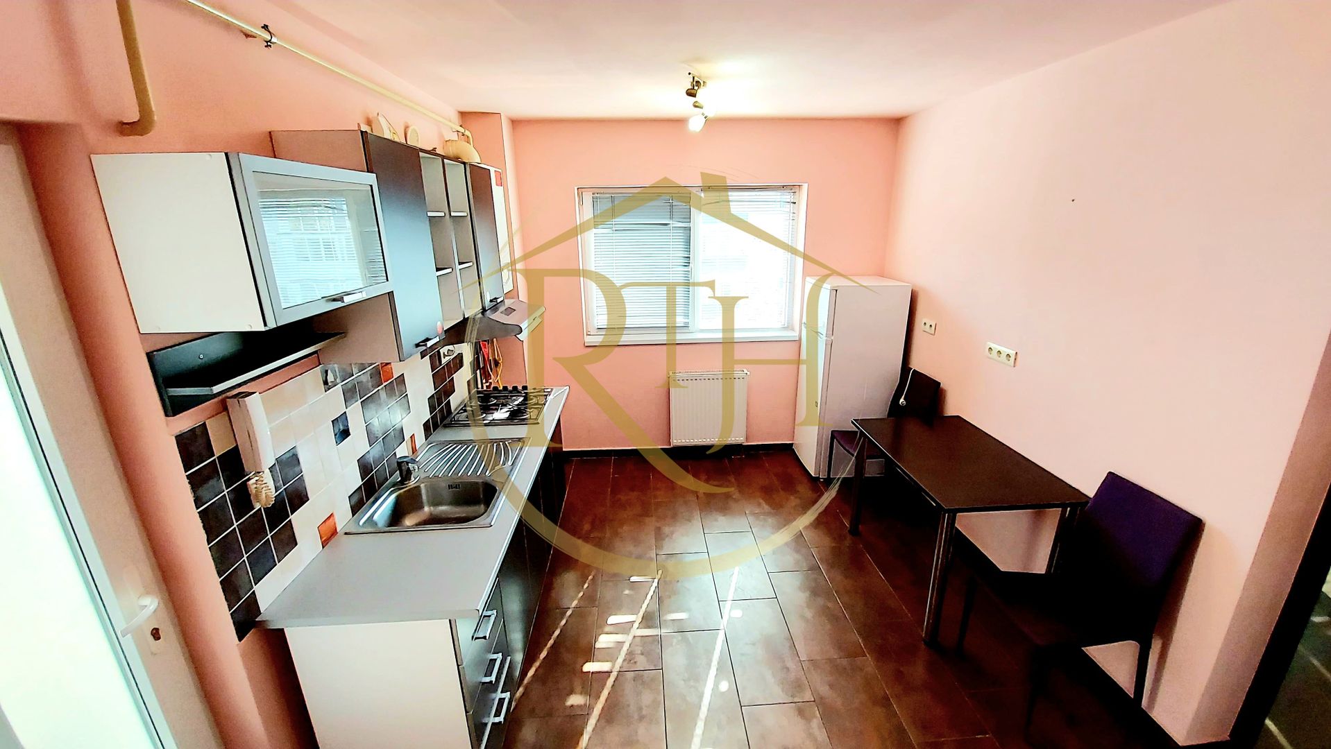 Apartament 1 camera, spatios, centrala, parcare, sala de fitness, Complex - Poză 13