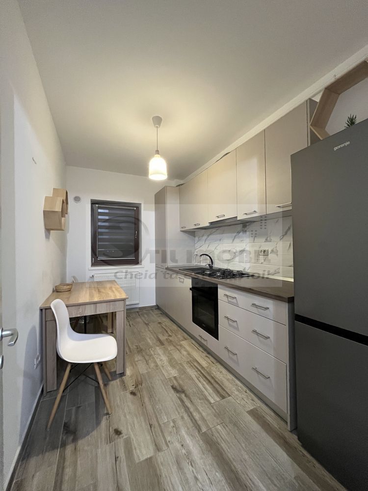Apartament 2 camere decomandat + curte, zona Galata - 400€ - Poză 3