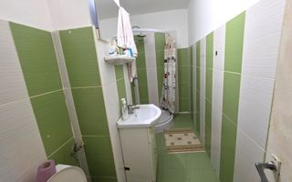 De vanzare apartament 3 camere, etaj 1, Cetate - Poză 10