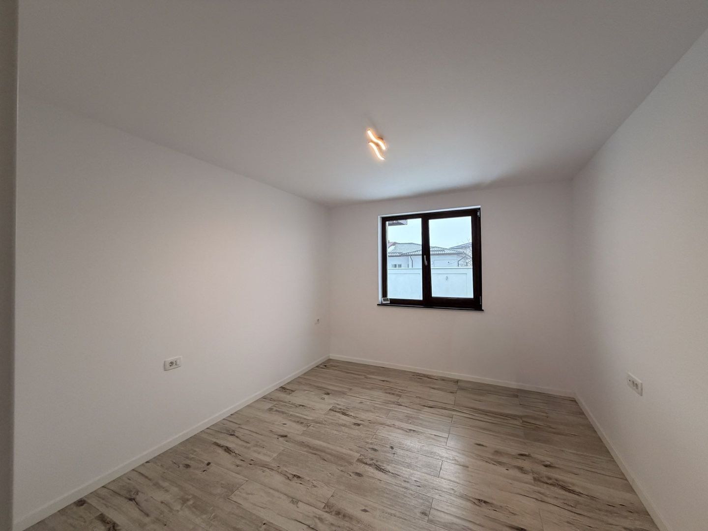 🏡 Casă de închiriat Chitila – construcție modernă (2020) - Poză 8