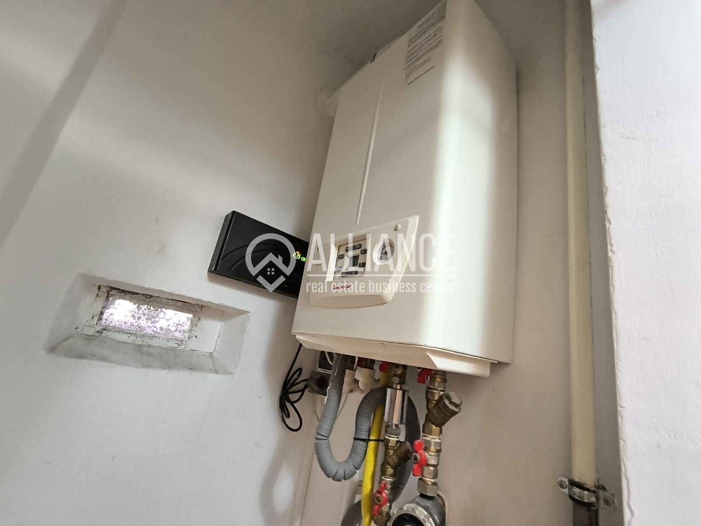 CENTRU PLAJA MODERN(COD03)- Apartament modern in vila interbelica ! - Poză 18