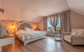Proprietate exclusivista de vanzare: 2 case | 9 camere | 2000 mp teren - Poză 16
