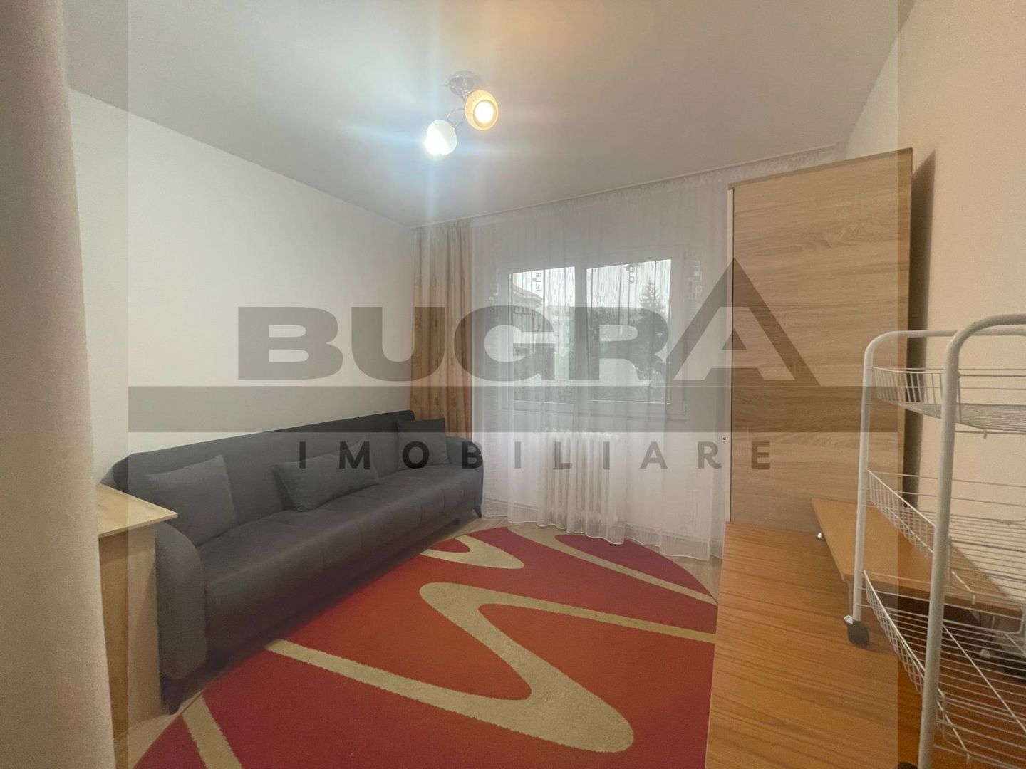 Apartament de 3 camere, 50mp, zona strazii Parang - Poză 3