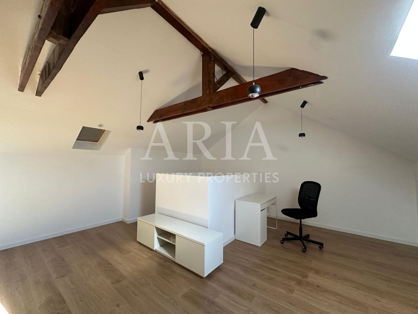 AMERICAN VILLAGE - MODERN VILLA - 5 ROOMS - FULLY FURNISHED - GATED COMMUNITY - Poză 16