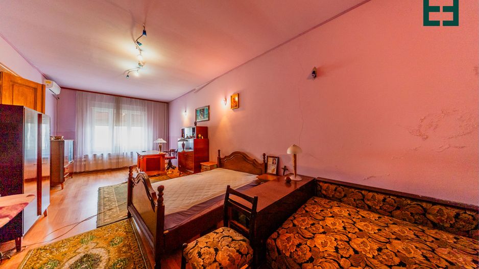 Casă cu 4 camere și 1044 mp Teren - Aradul Nou - Arad - Poză 14