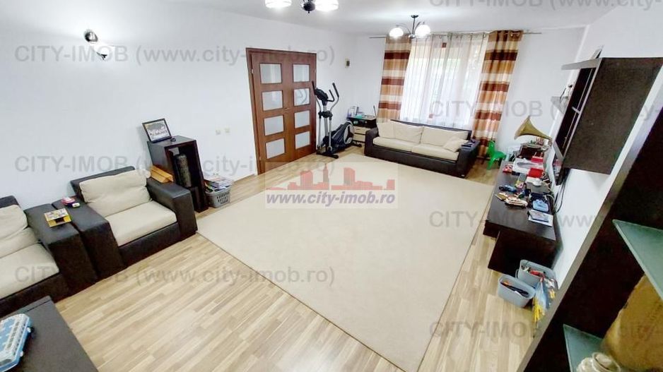 Vanzare casa / vila cu  7 camere  in Oras Otopeni , jud Ilfov - Poză 14