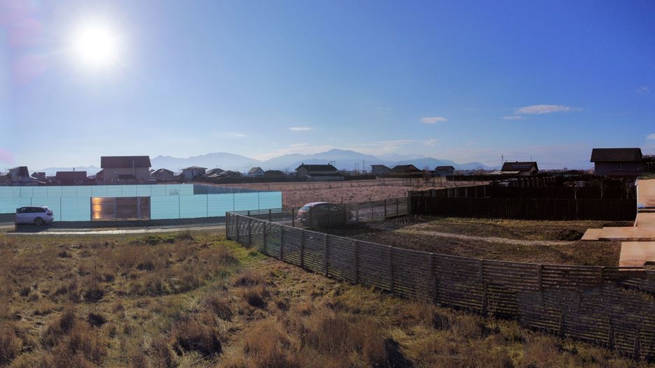 Teren construcții intravilan 500 mp Sânpetru, jud. Brașov - Poză 4