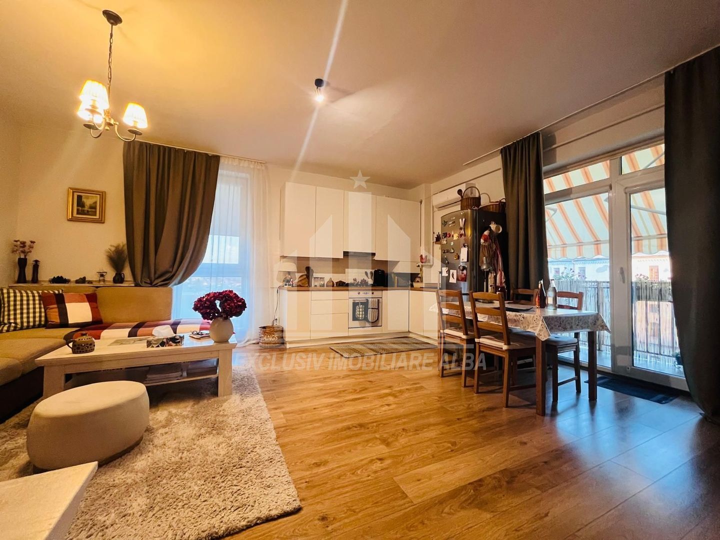 Apartament cu 2 camere, Bloc Nou, Maieri - Poză 1