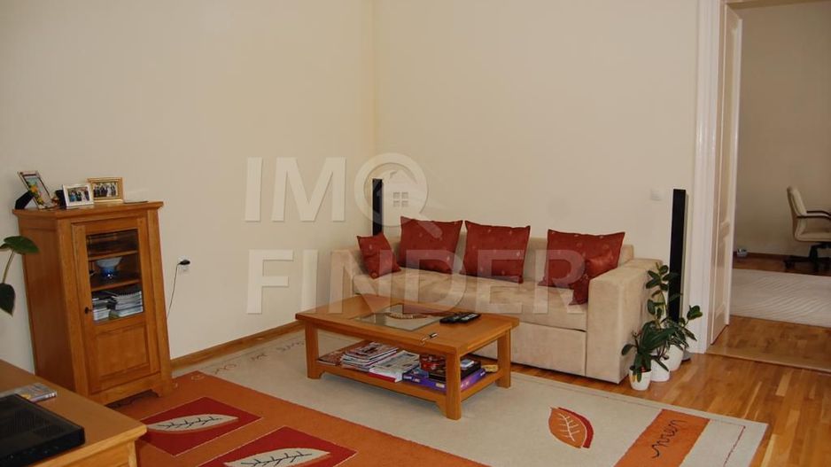 Proprietate unica 271 mp construiti, Centru, zona Horea - Poză 3