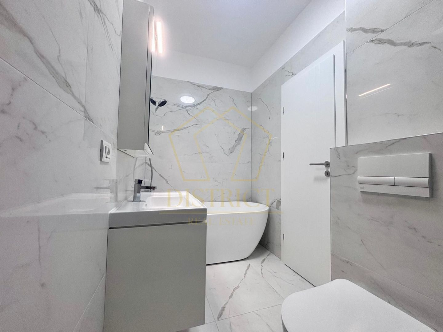 Penthouse semimobilat cu 3 camere | Torontalului - Poză 9