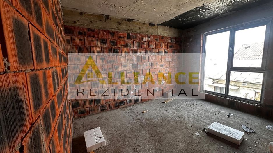 Vila individuala 5 camere ~ 3 bai ~  Teren 300 mp - Poză 8