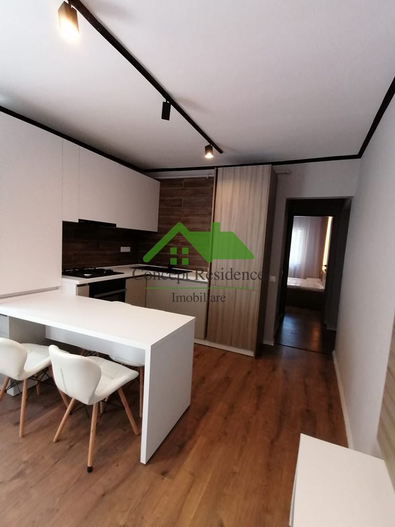 Vand apartament 3 camere, ultrafinisat, Aleea Dobrogei - Poză 2