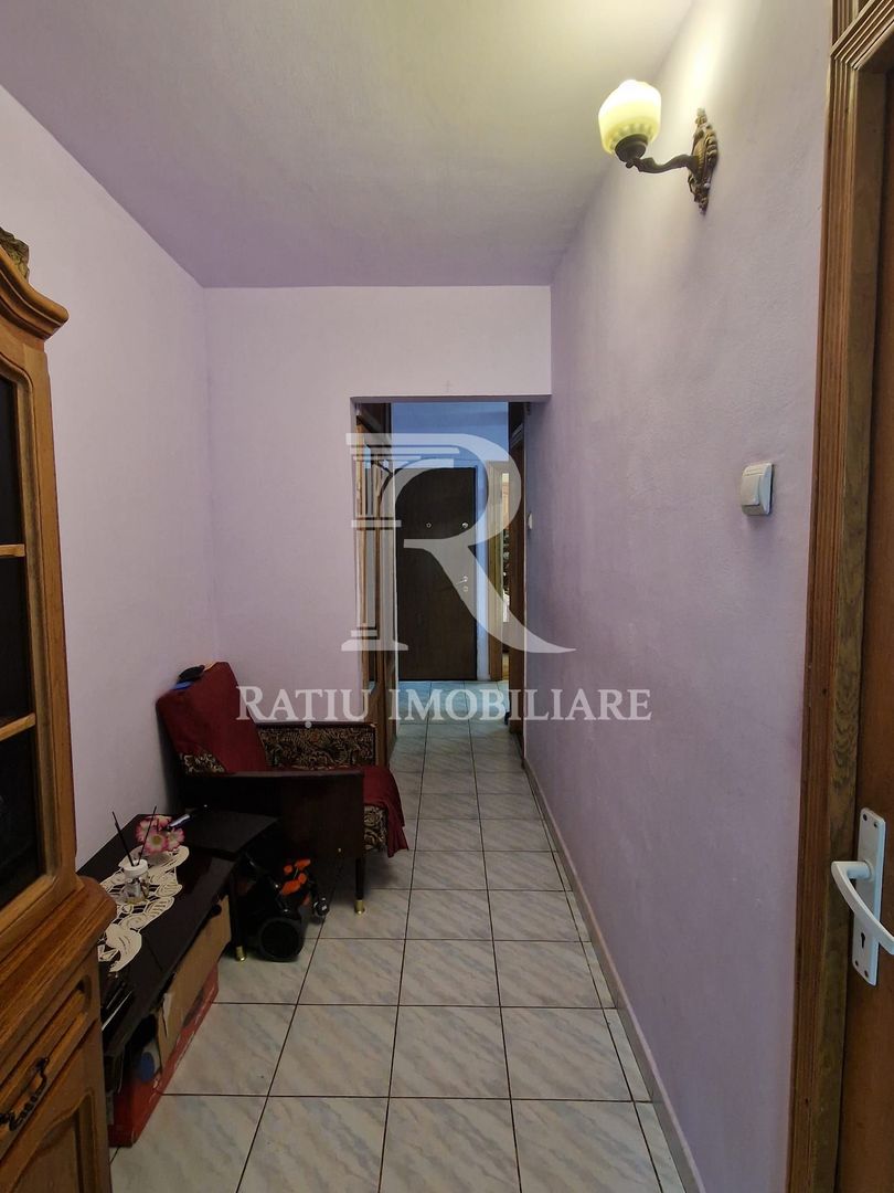 Apartament cu 3 camere | Xenopol | Oradea - Poză 8