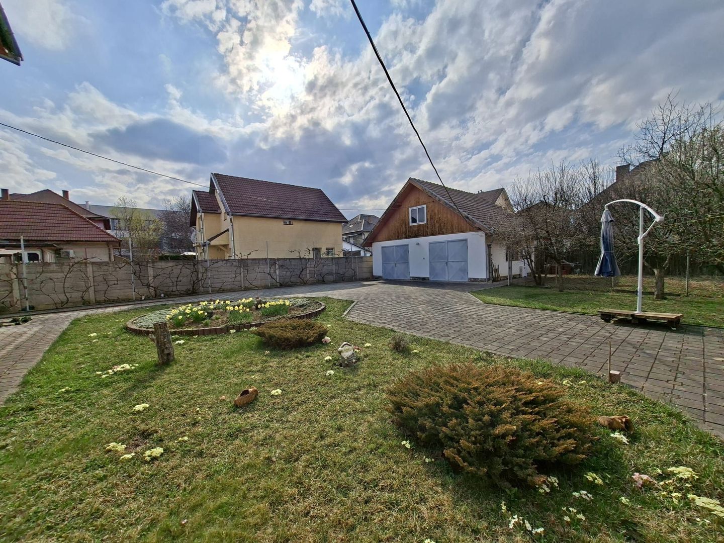 Casă individuală 283 mp utili cu teren 418 mp in zona Parcul Sub Arini - Poză 1