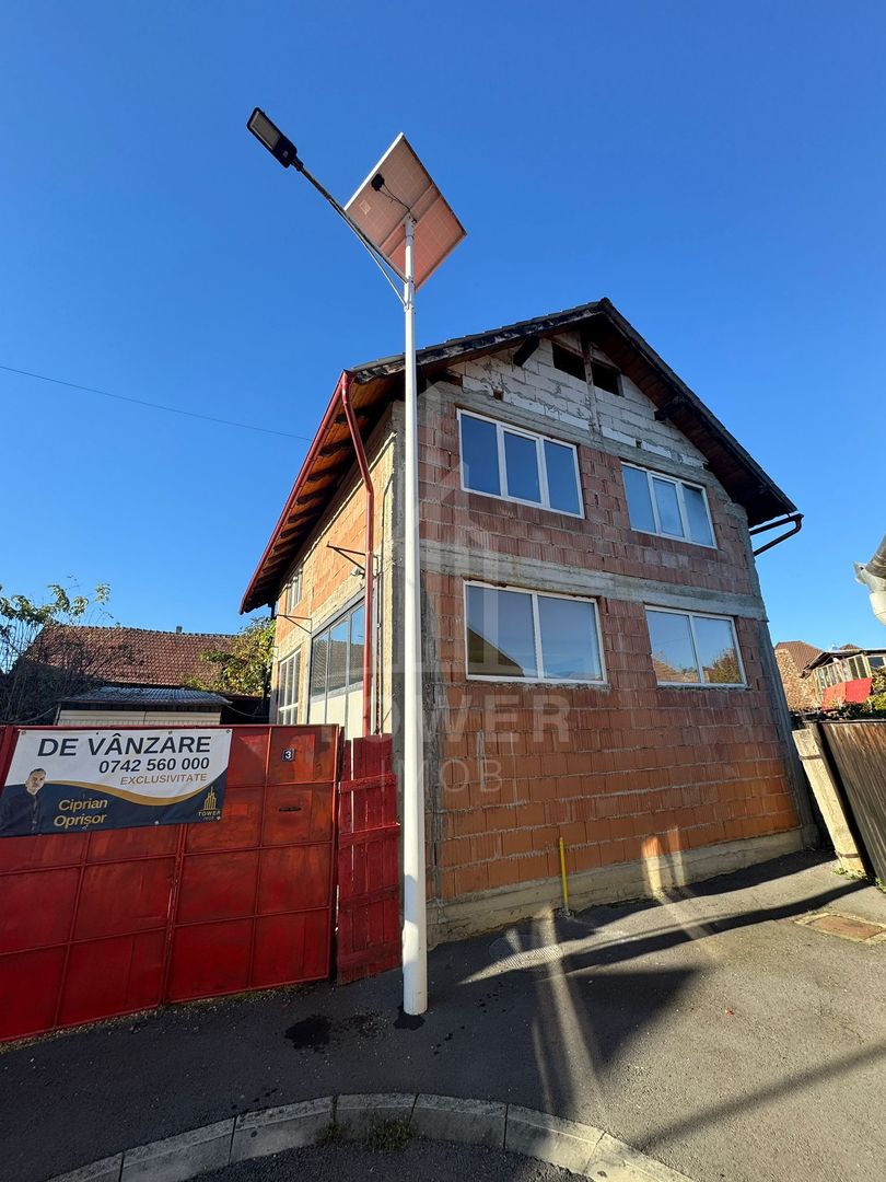 Două case la roșu în curte – Zona turistică Ocna Sibiului - Poză 6