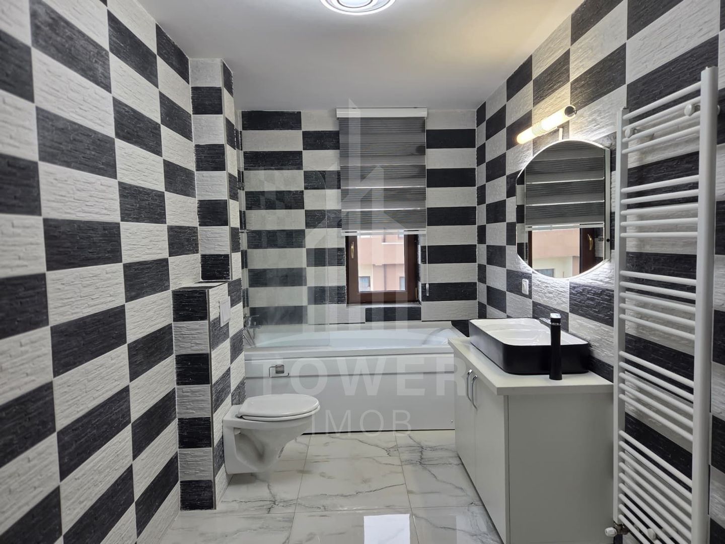 Penthouse 116 mp, terasă generoasă- vedere panoramică, compartimentare excelenta - Poză 2