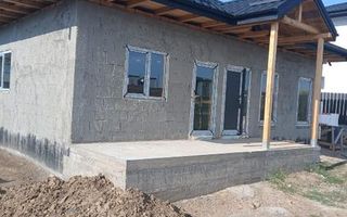 Casă cu 3 dormitoare și 2 băi de vânzare în Miroslava, strada George Topârceanu - Poză 4