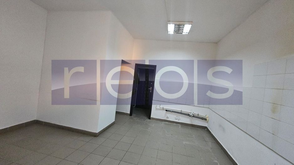 INCHIRIERE SPATIU COMERCIAL | PRELUNGIREA GHENCEA | 50 MP | STRADAL | - Poză 3