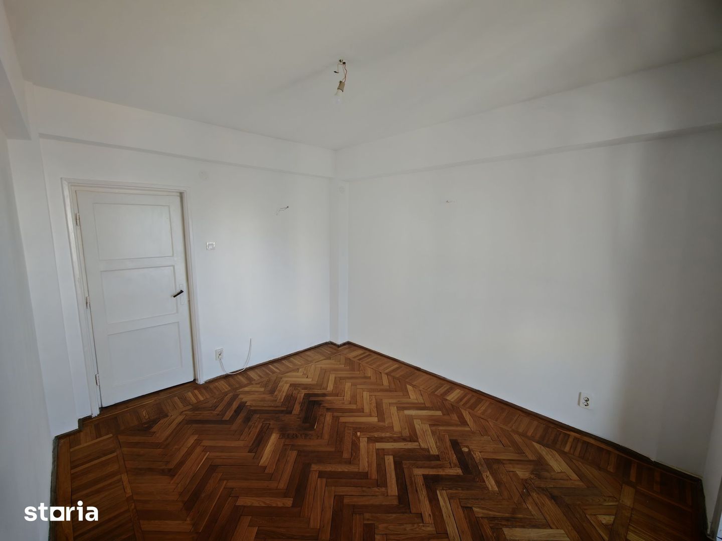 1960 // Aproape de Cismigiu // 3 Camere - Poză 4
