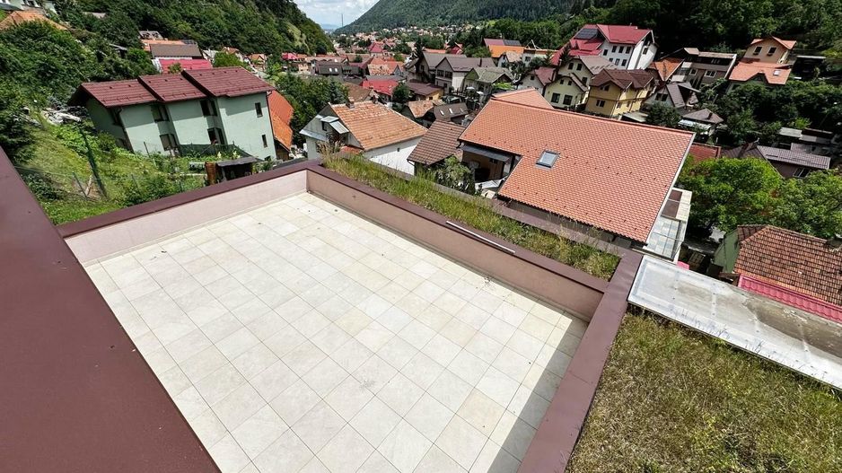 Penthouse superb in Scheii Brasovului - Poză 1