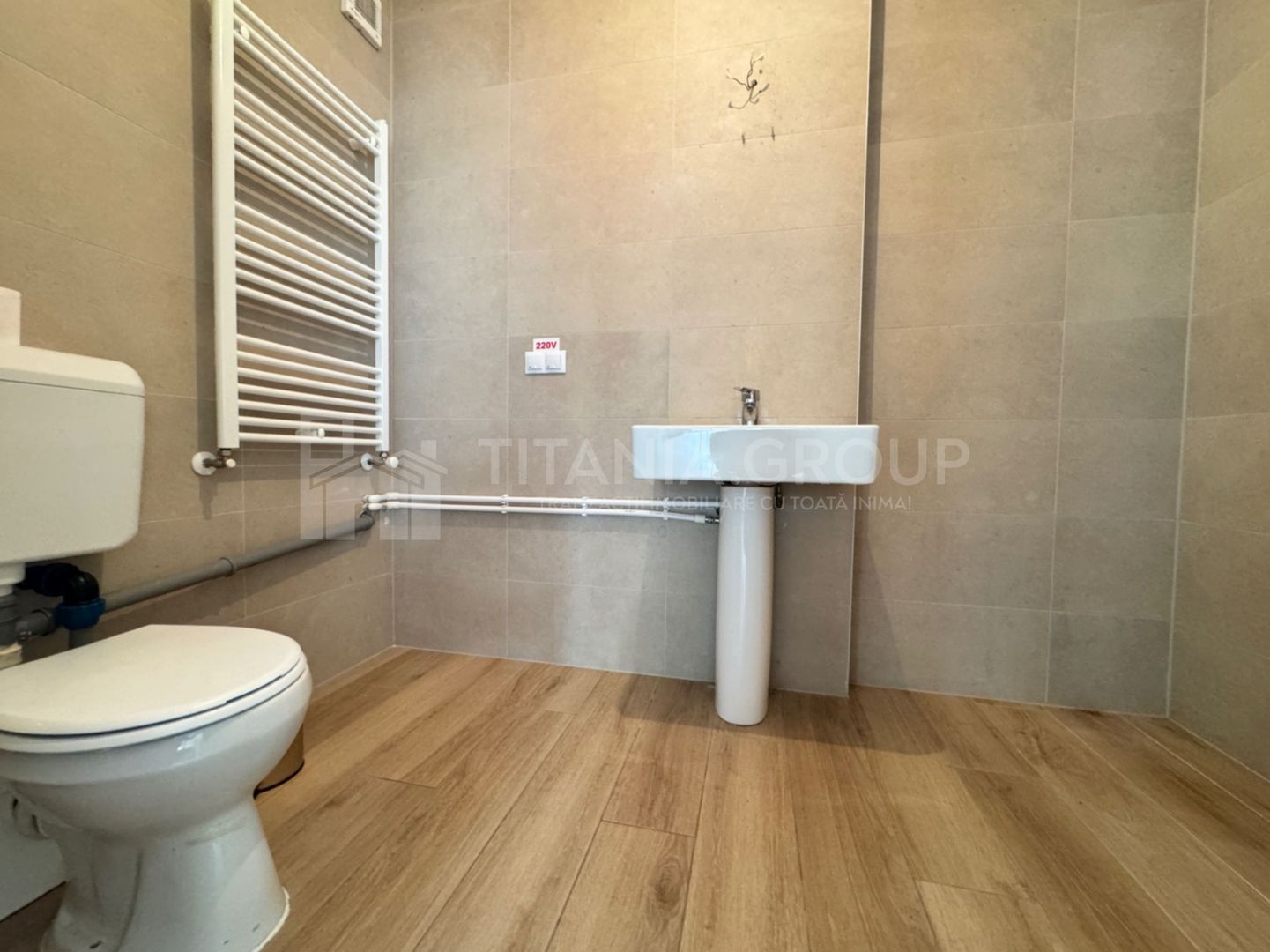 Spațiu comercial Kasper Coresi 100 mp, terasă 35mp - Poză 8
