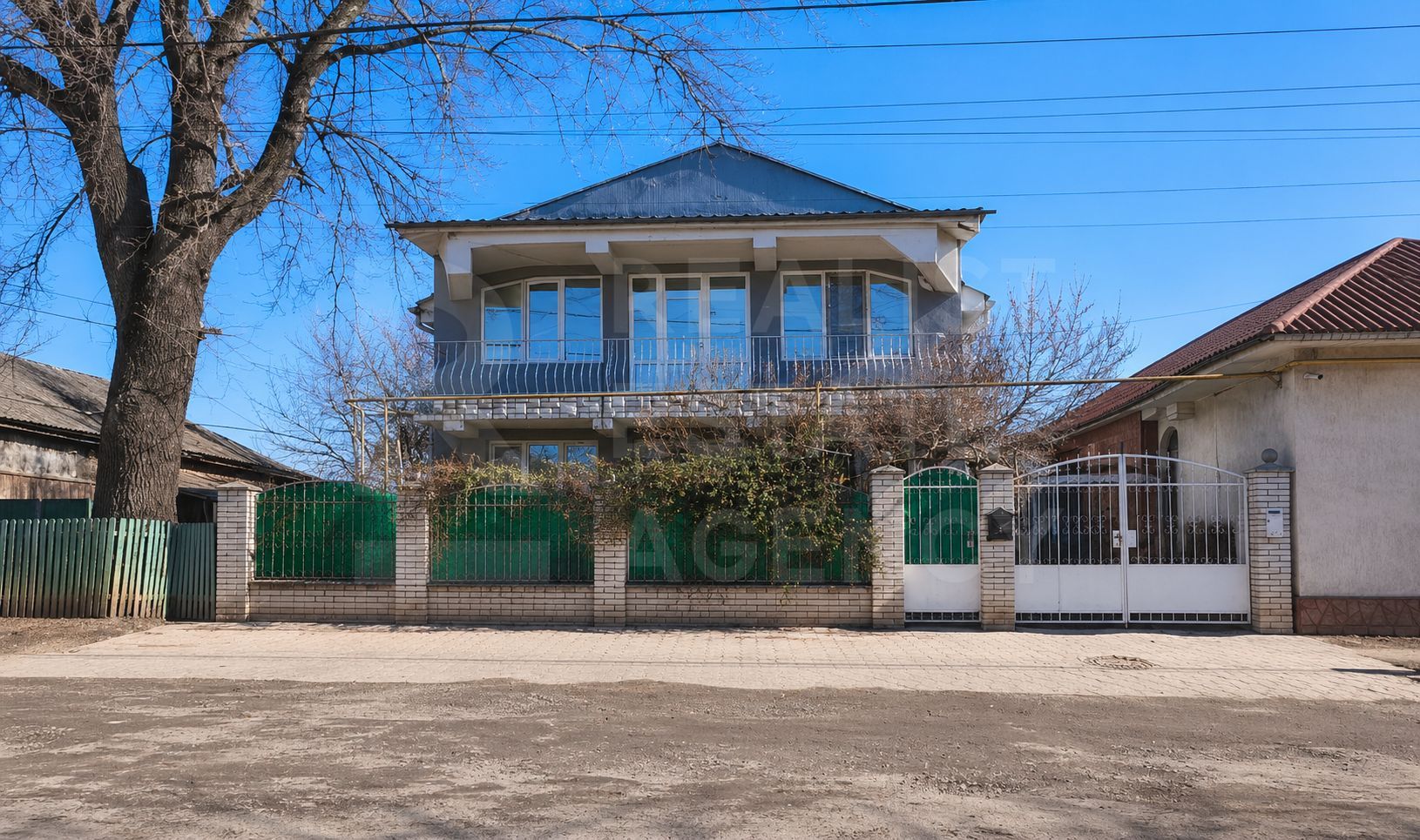 Vânzare, apartament, 3 camere, str. Libertății, Bălți - Poză 1