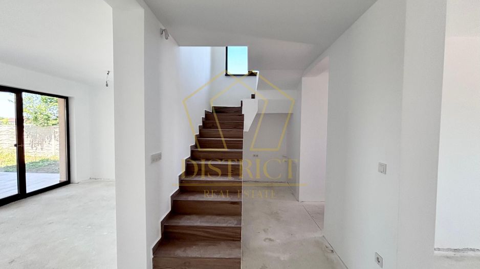 COM 0% Casa moderna cu 4 camere si garaj | Dumbravita - Poză 7