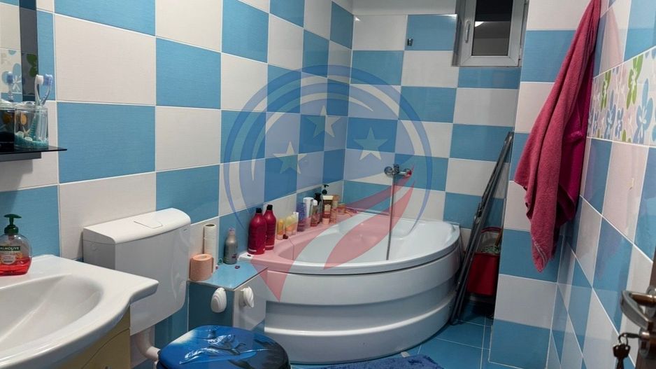 Garsoniera spatioasa, etaj 5, Brazda lui Novac langa Propers - Poză 4