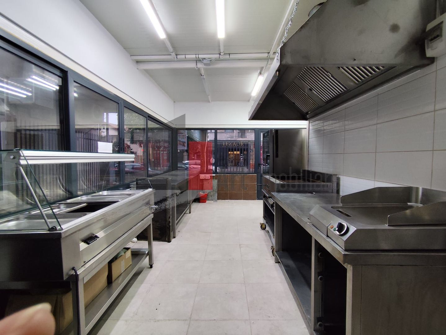 Spatiu comercial de inchiriat + terasa pretabil Horeca/ zona Dacia - Poză 2