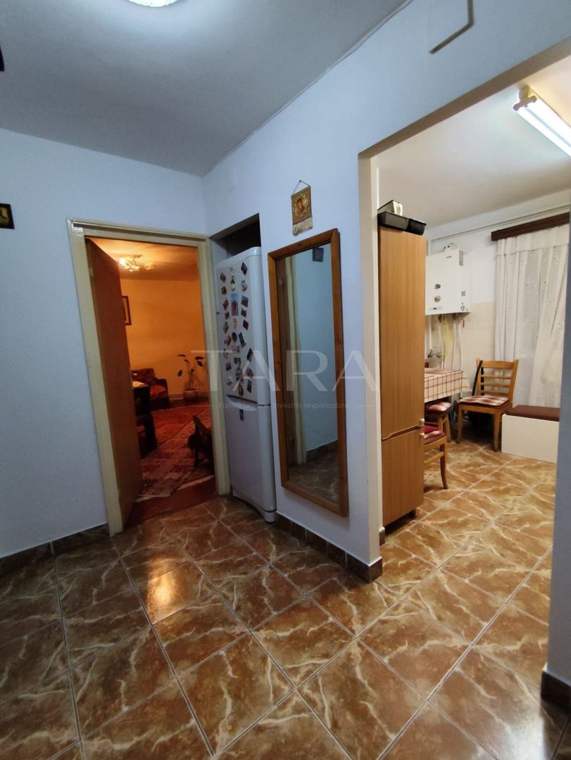 Ideal pentru familie – 4 camere decomandat, zona Minerva. - Poză 5