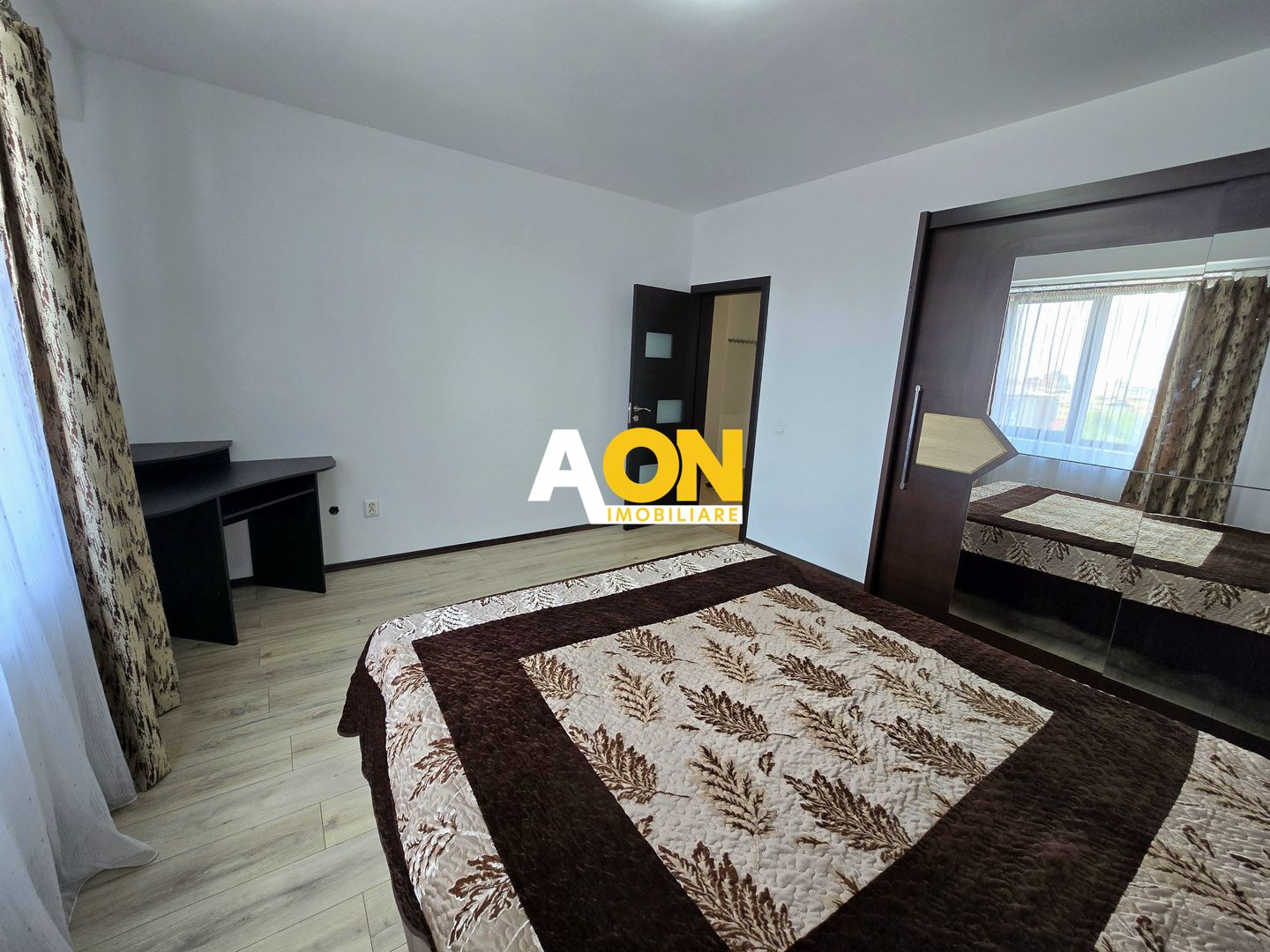 Apartament cu 3 Camere, Bloc Nou, Zona Arex - Poză 5